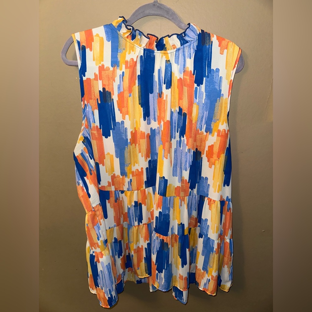 Multicolor sleeveless top